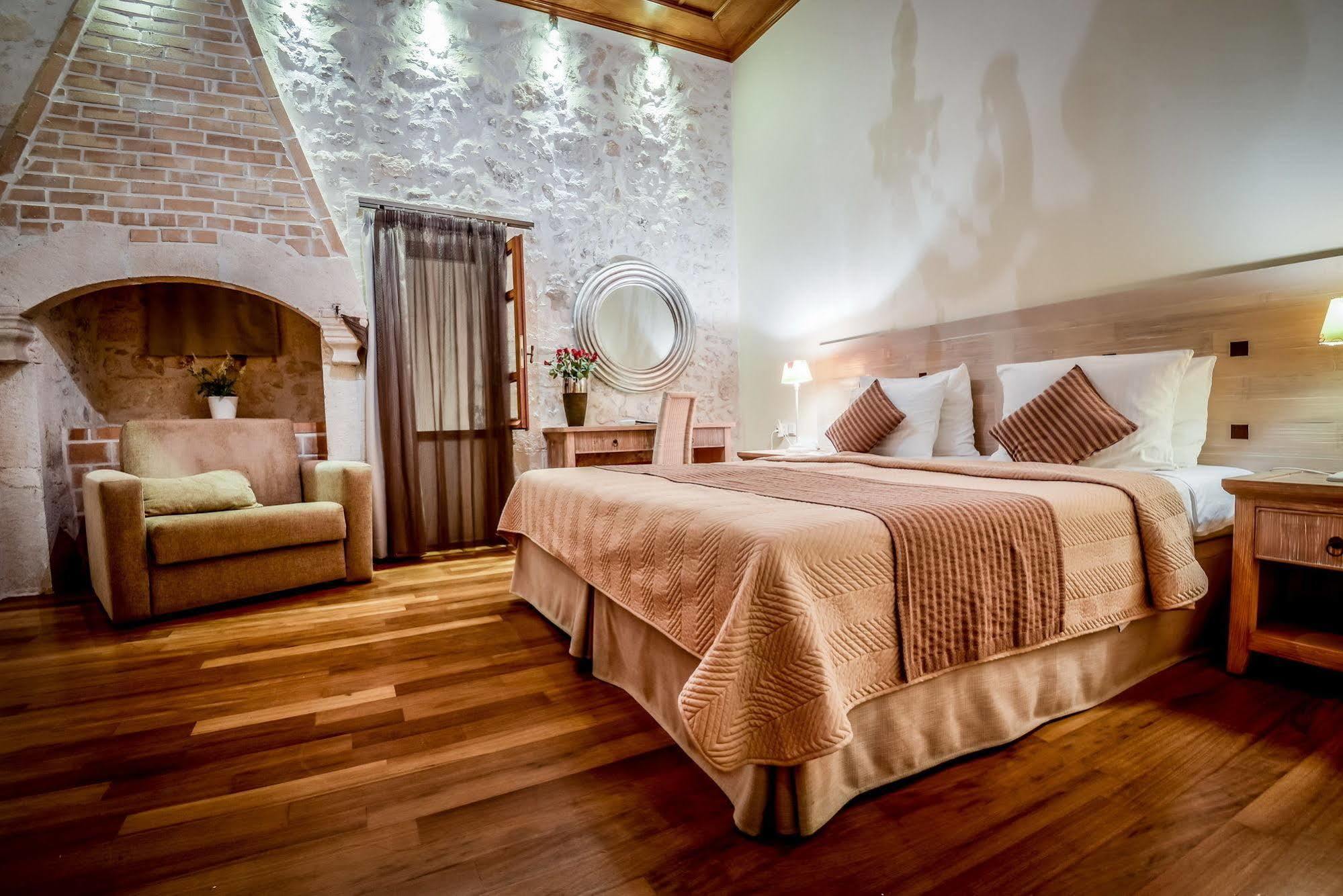 Leo Hotel ريثيمنو المظهر الخارجي الصورة
